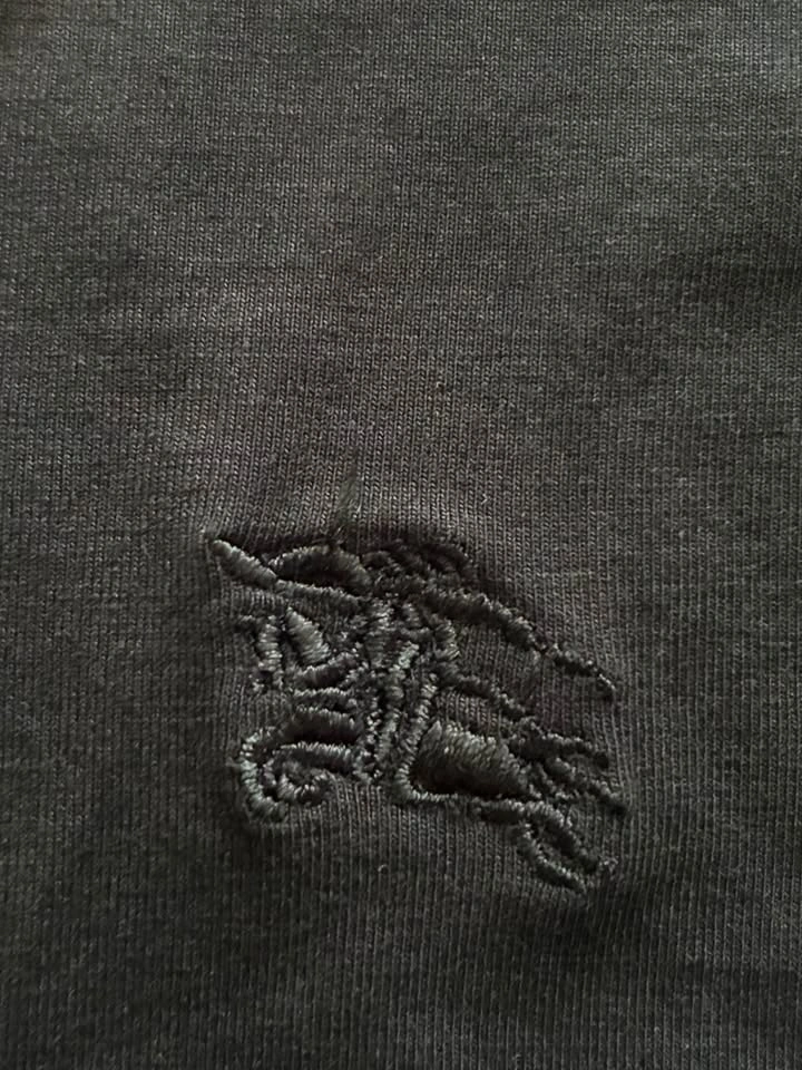 Black Burberry T-Shirt - photo 2