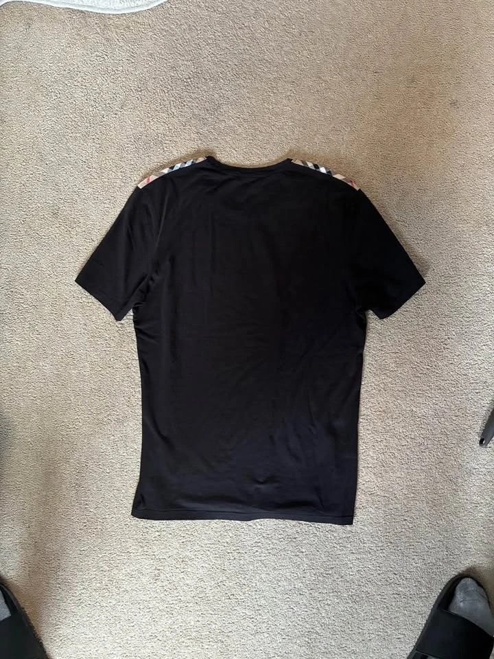 Black Burberry T-Shirt - photo 5