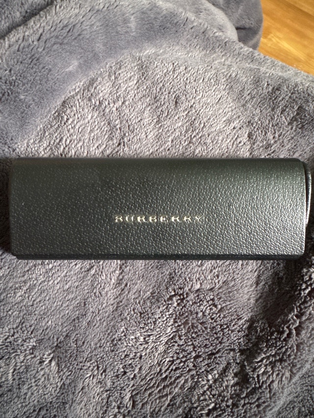 Burberry glasses for woman - photo 2