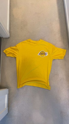 LA Lakers Yellow NBA T-Shirt Adult S New Without Tags