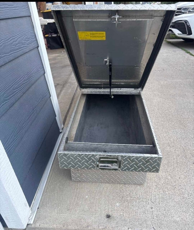 Truck Tool Box - photo 3