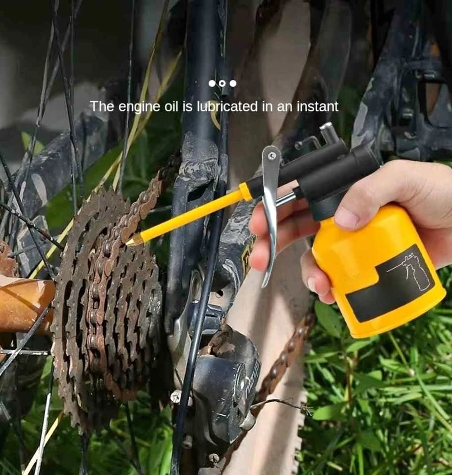 High Pressure Hand Pump Oil Can with Flexible Hose - 300 ML