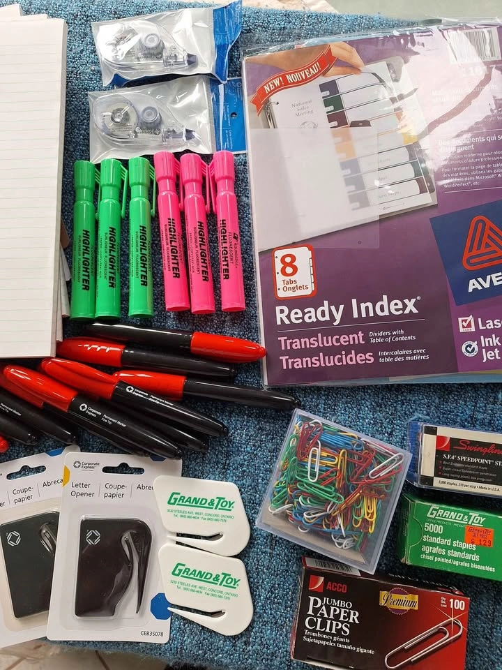 Assorted Office and School Supplies Bundle - photo 3