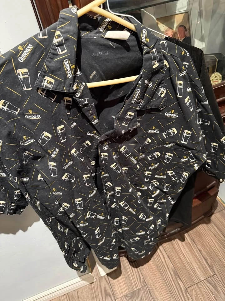 Labatt or Guinness Hawaiian shirts - photo 2