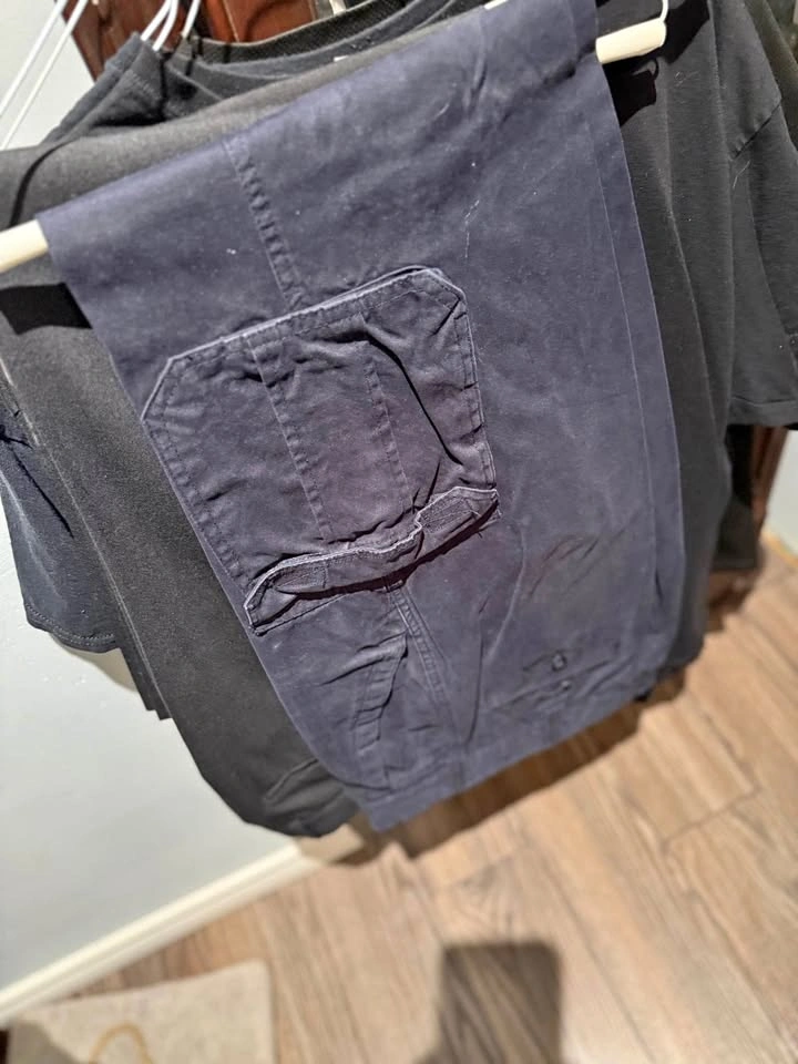 Men’s Cargo work pants size 32