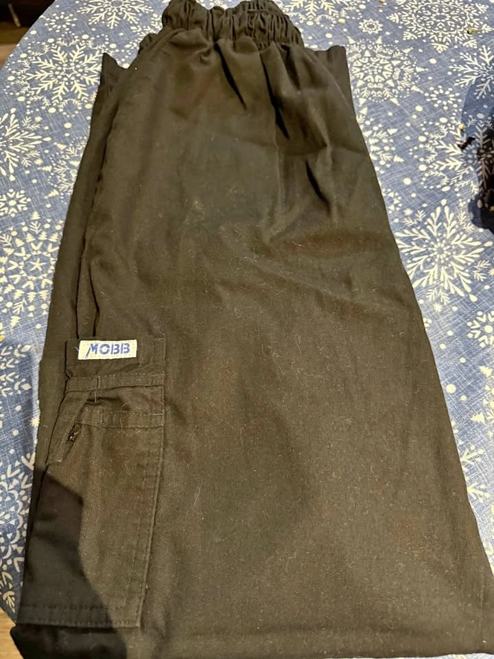 MOBB Hospital Scrubs Men’s Large
