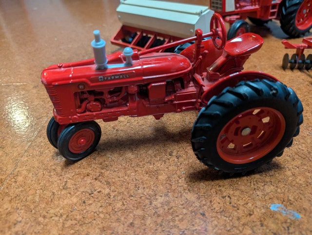 Vintage Ertl / International Harvester Die-Cast Toy - photo 2