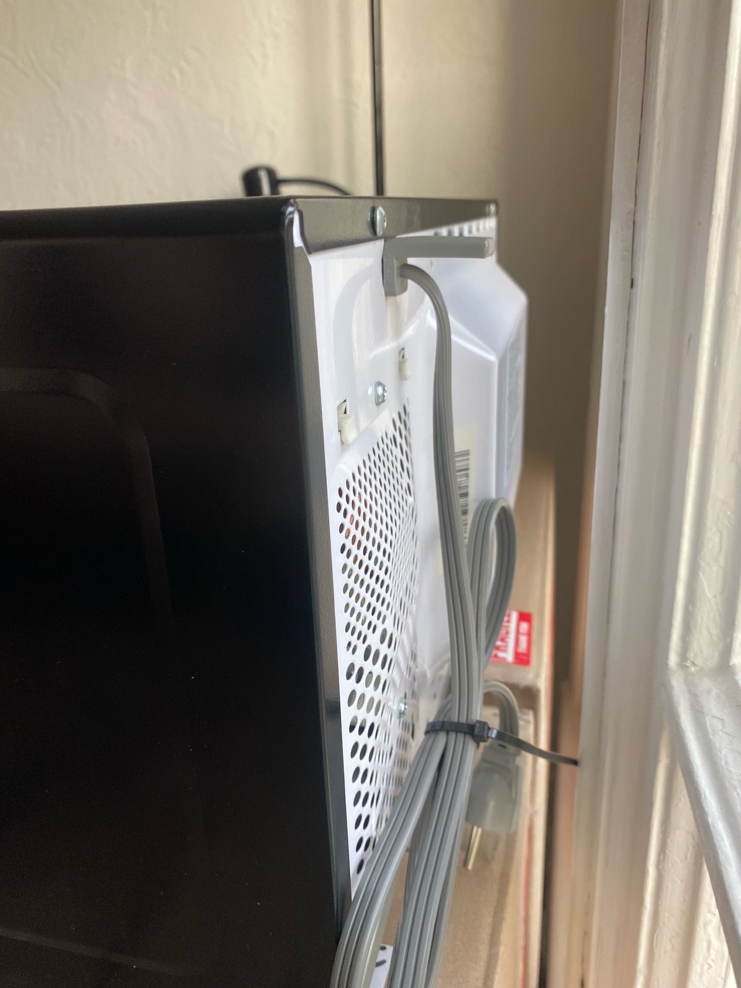 Black+Decker Microwave 900-watt (LikeNew!) - photo 5