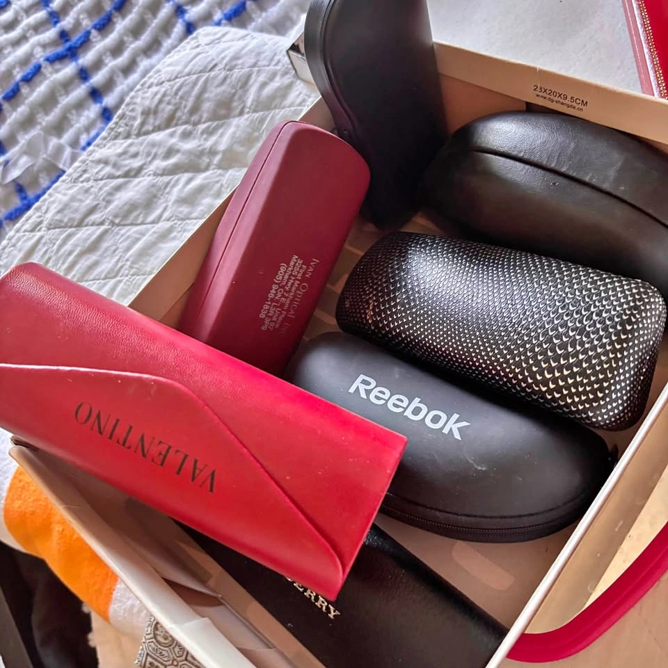 Eyeglass Cases (all)