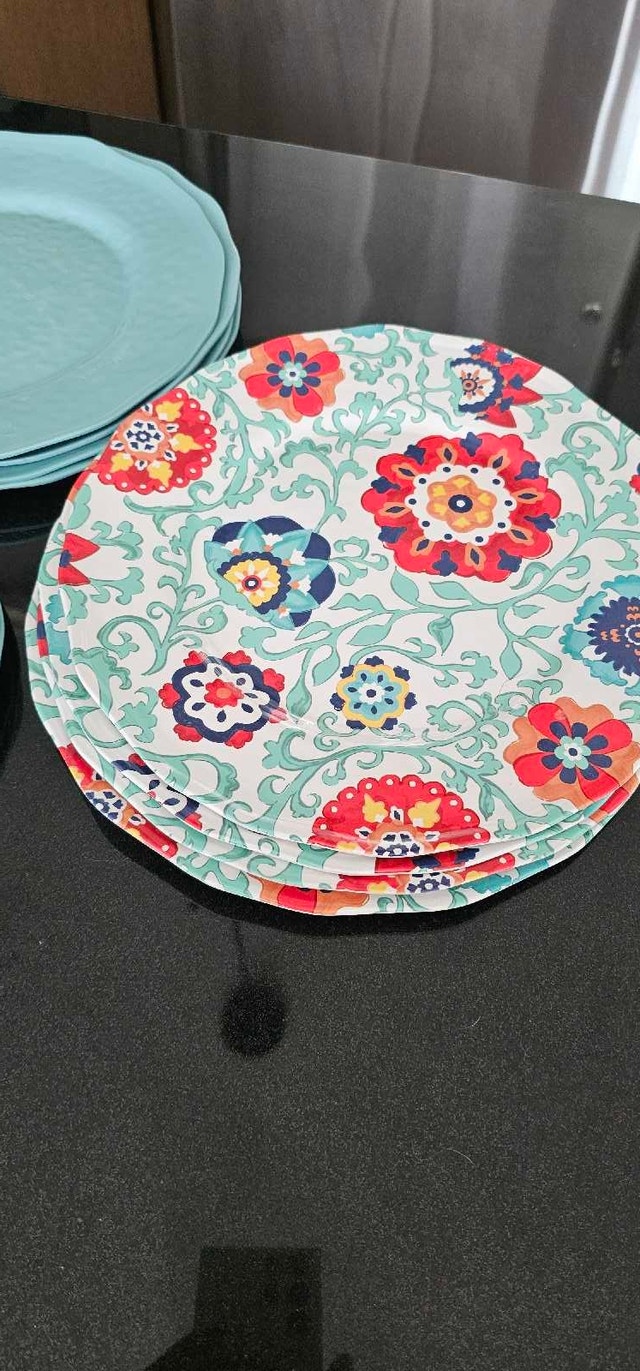 Melamine Dinner Plates Set - 12 pc set - photo 2