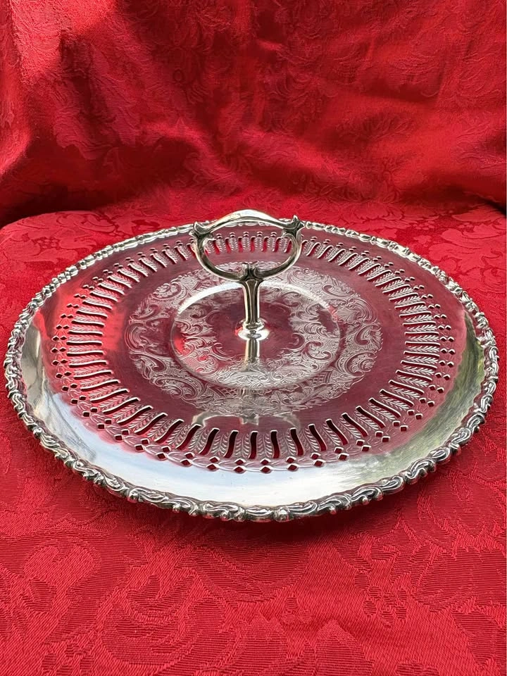 Coronet Silver Plate Handled Serving Tray