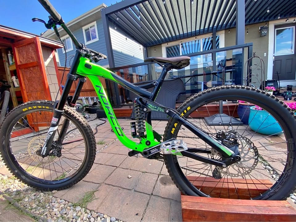 2015 Norco Aurum 6.2 DH Bike