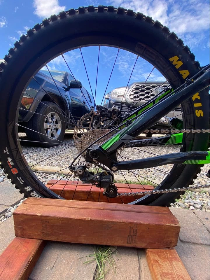 2015 Norco Aurum 6.2 DH Bike - photo 5