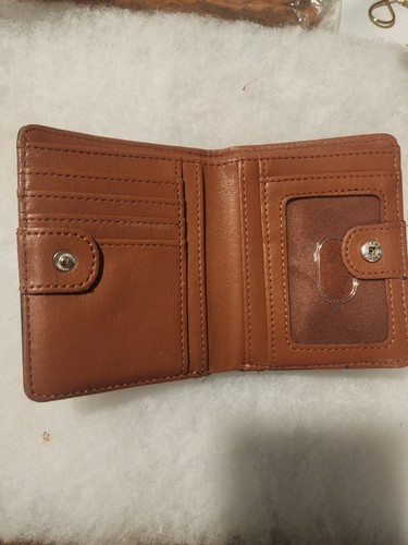 Safe Keeper Terra-Cotta Compact Trifold Wallet - photo 2