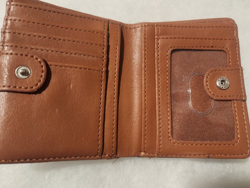 Safe Keeper Terra-Cotta Compact Trifold Wallet - photo 4