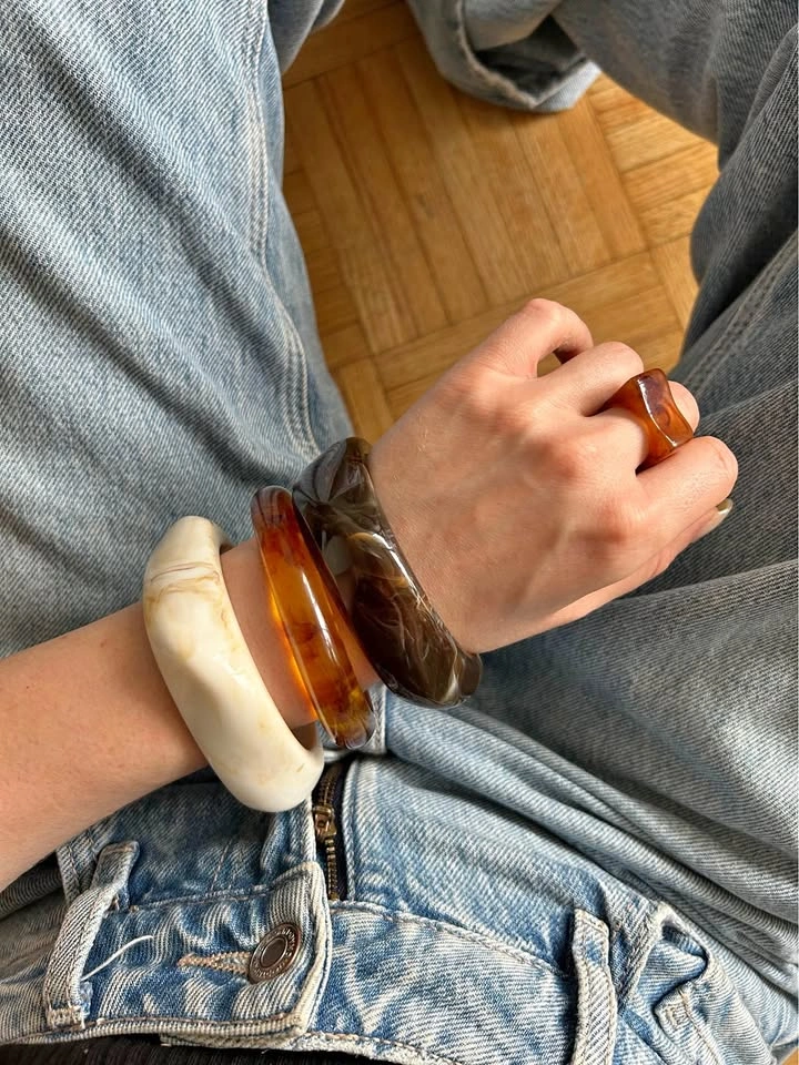 Chunky bangle bracelets with ring