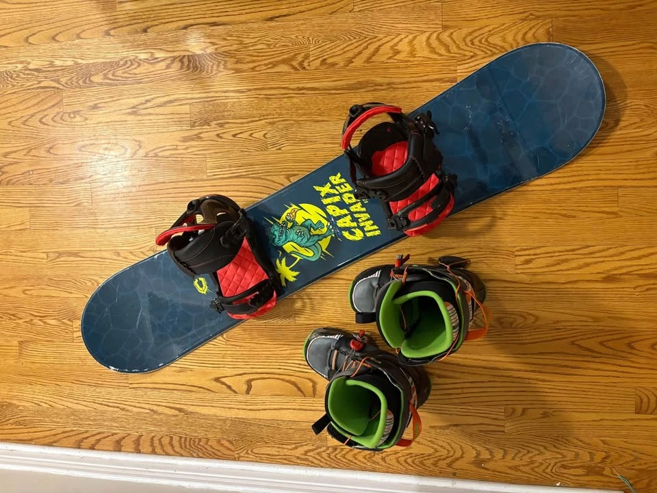 Junior Snowboard & Boots