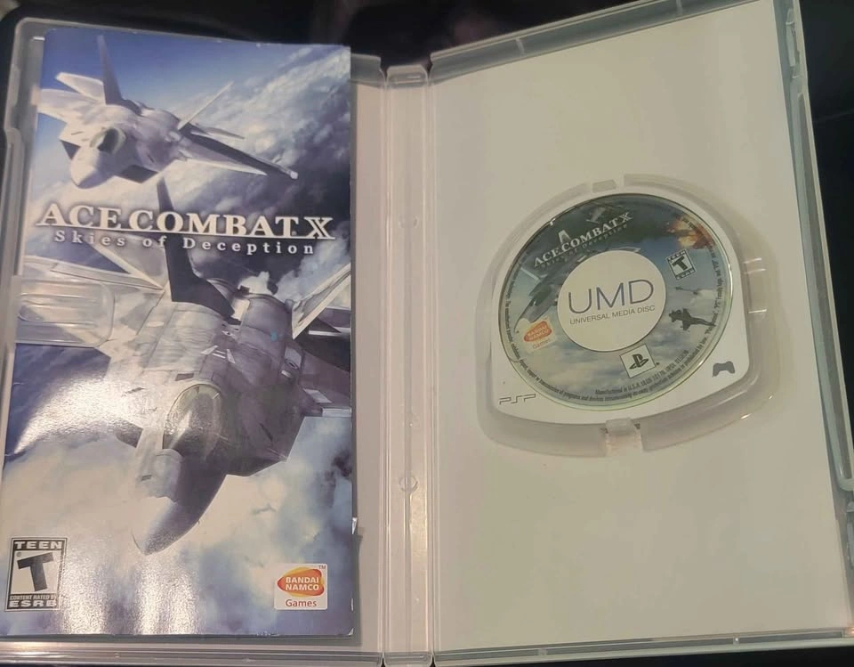 PSP Ace Combat Skies of Deception - photo 2