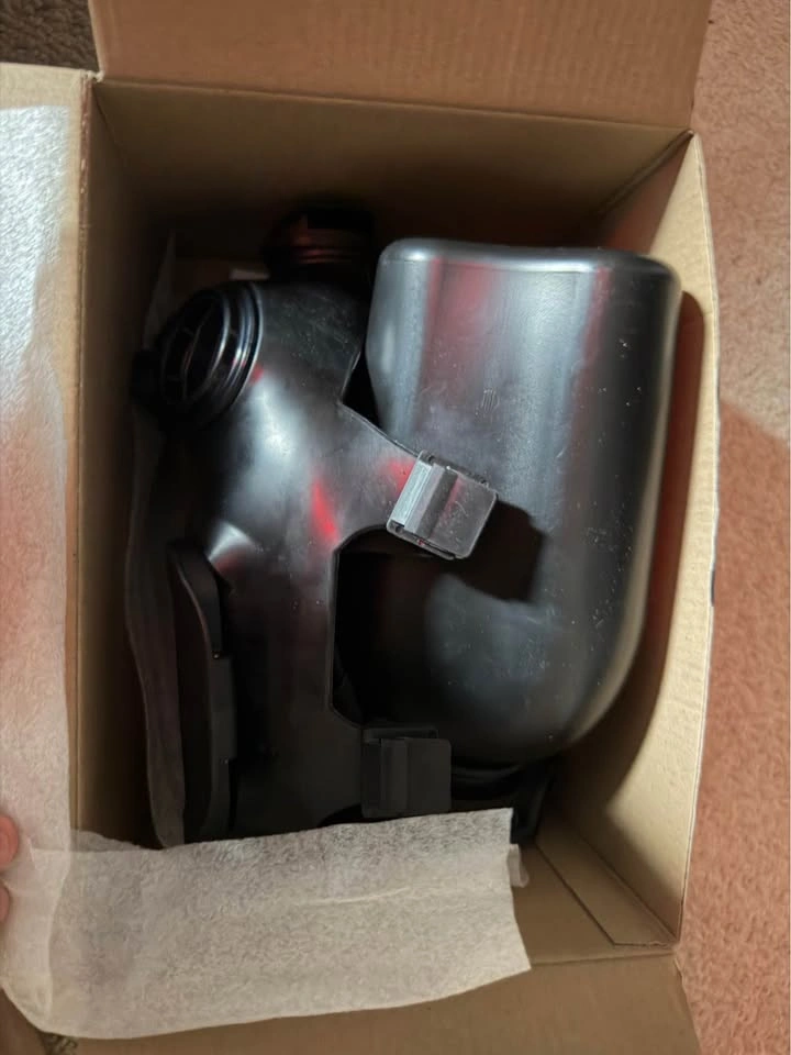 Mira CM-8M Full-Face Gas Mask + 5 Brand New Sealed NBC-77 CBRN F - photo 3