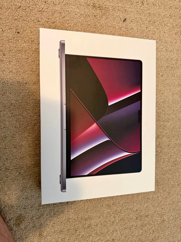 2023 MacBook Pro M2 Pro (14 inch)