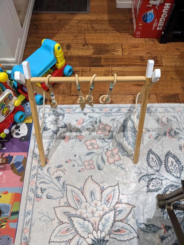 Wooden Baby Gym with Hanging Toys - photo 2