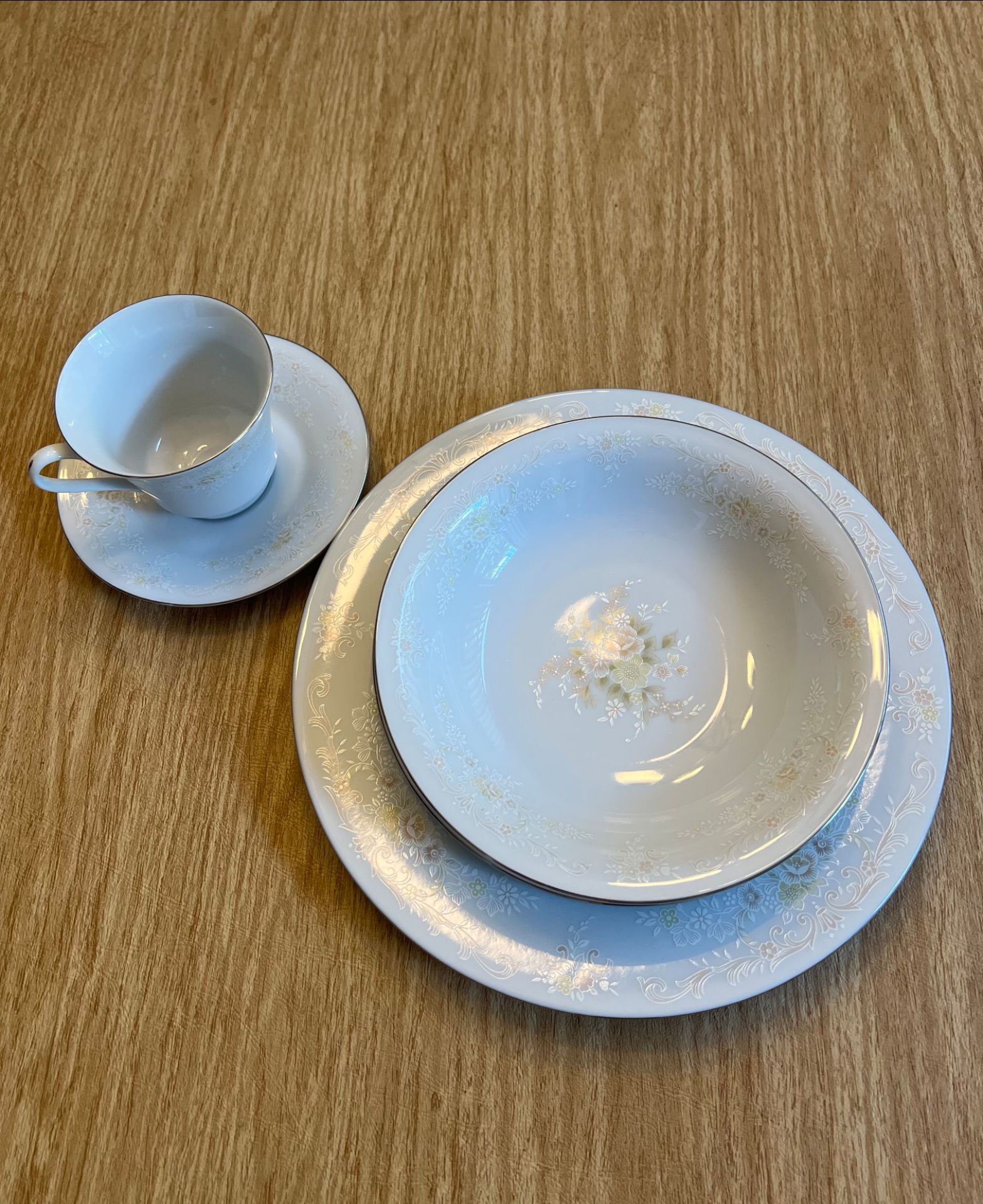 Noritake Anticipation 2963 Ireland Fine China Set Service 16