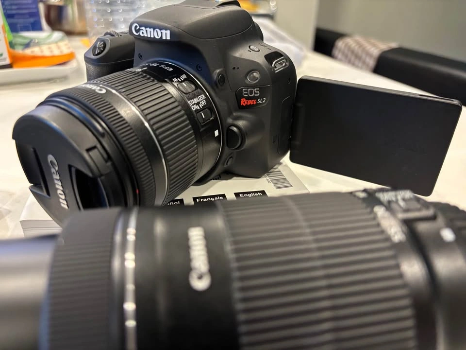 Canon EOS Rebel SL2 DSLR Camera Bundle + EF-S 55-250mm Lens - photo 2