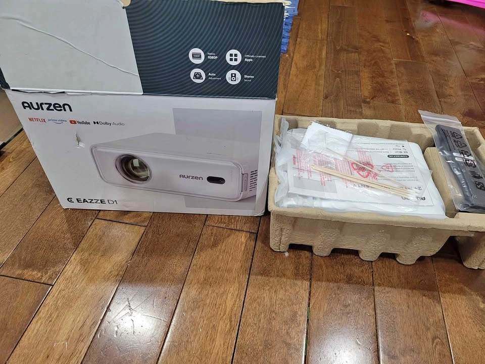 Aurzen Eazze D1 4K Supported Smart Projector