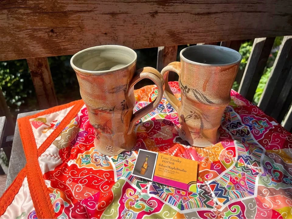 Pottery cups