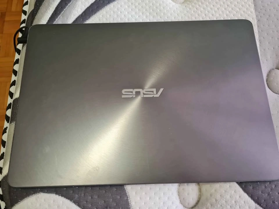 Asus Vivobook Intel core i5/8G Ram/240G storage - photo 3