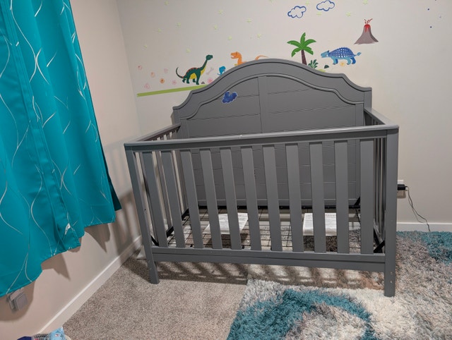 Grey Baby Crib - photo 2