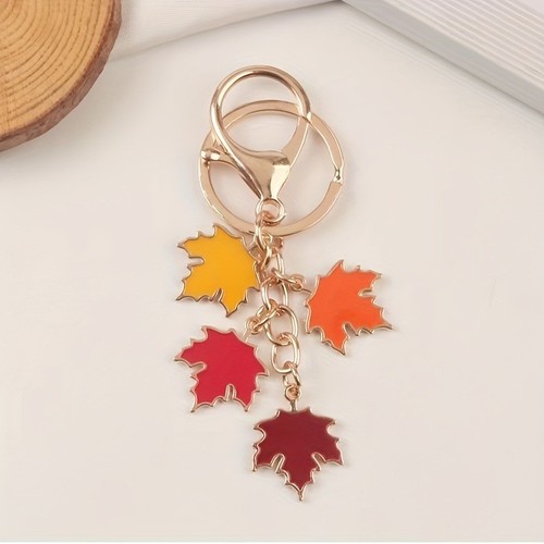 Maple Leaf Keychain Set with Pearl Pendant (3 pcs)