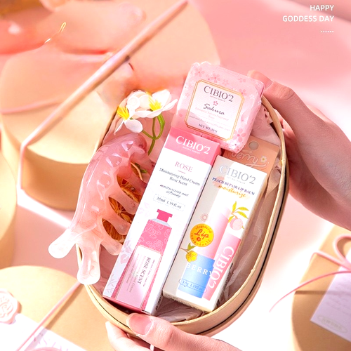 Ultimate Luxury Gift Set for Women - Spa Bath & Body - photo 2