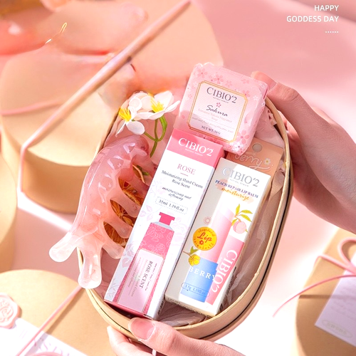Ultimate Luxury Gift Set for Women - Spa Bath & Body - photo 4