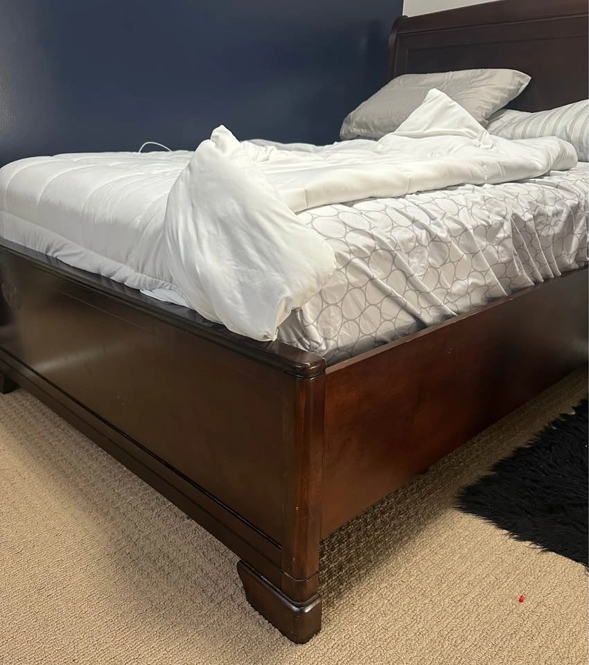 Bed Frame - Full/Double - photo 2