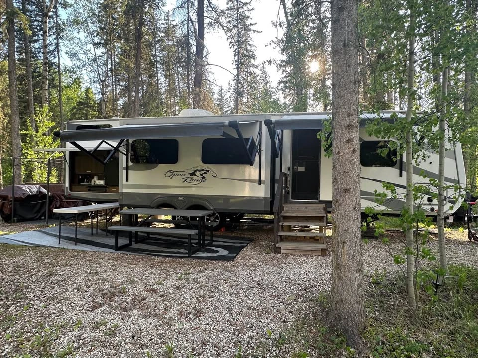 2019 - Open Range - 38’ Travel Trailer - photo 2