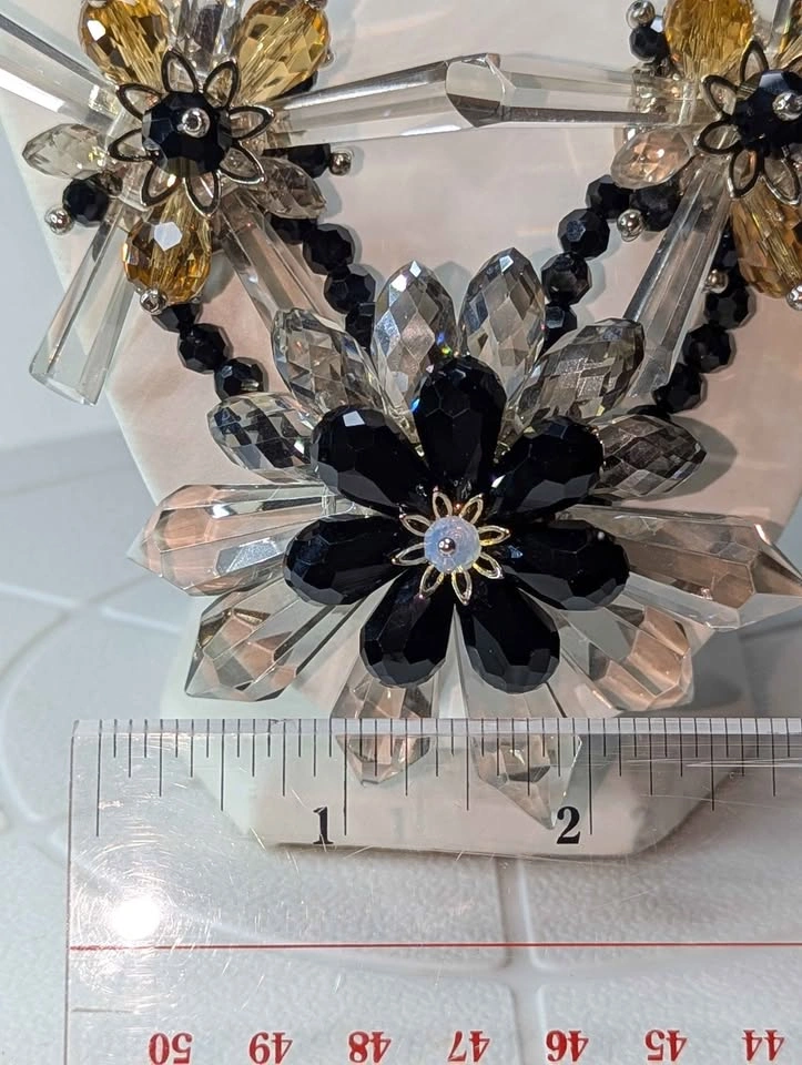 Crystal like Floral Statement Necklace by Max&Co - photo 4