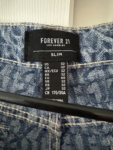 Forever 21 Slim Fit Mid Rise Blue Monogram Denim Jeans Size 32 - photo 2