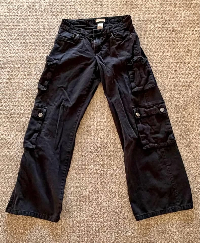 Garage Cargos