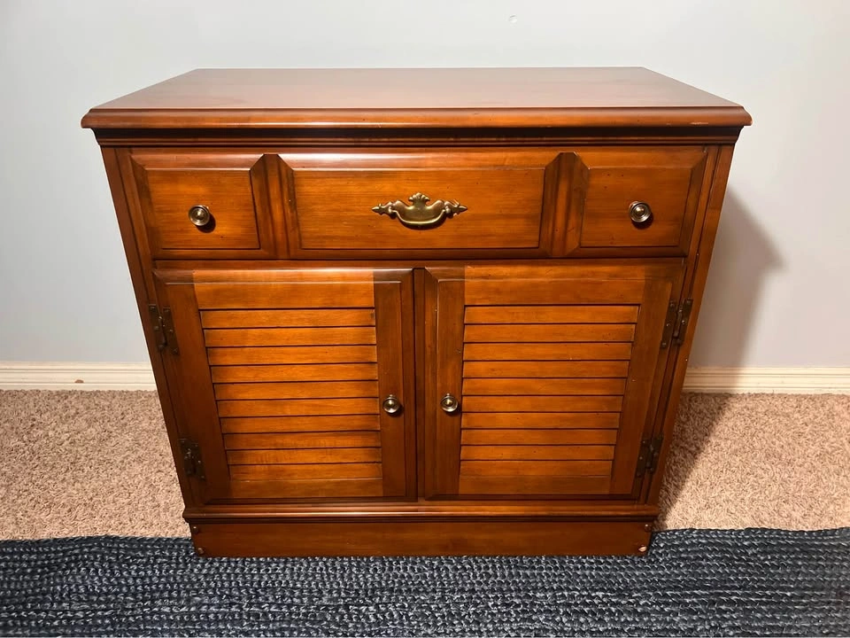 Vilas Canada Solid Wood Sideboard / Accent Cabinet - photo 2