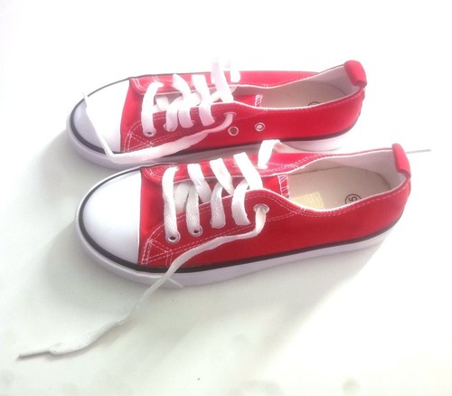 Kids Red & White Canvas Low-Top Sneakers - photo 4