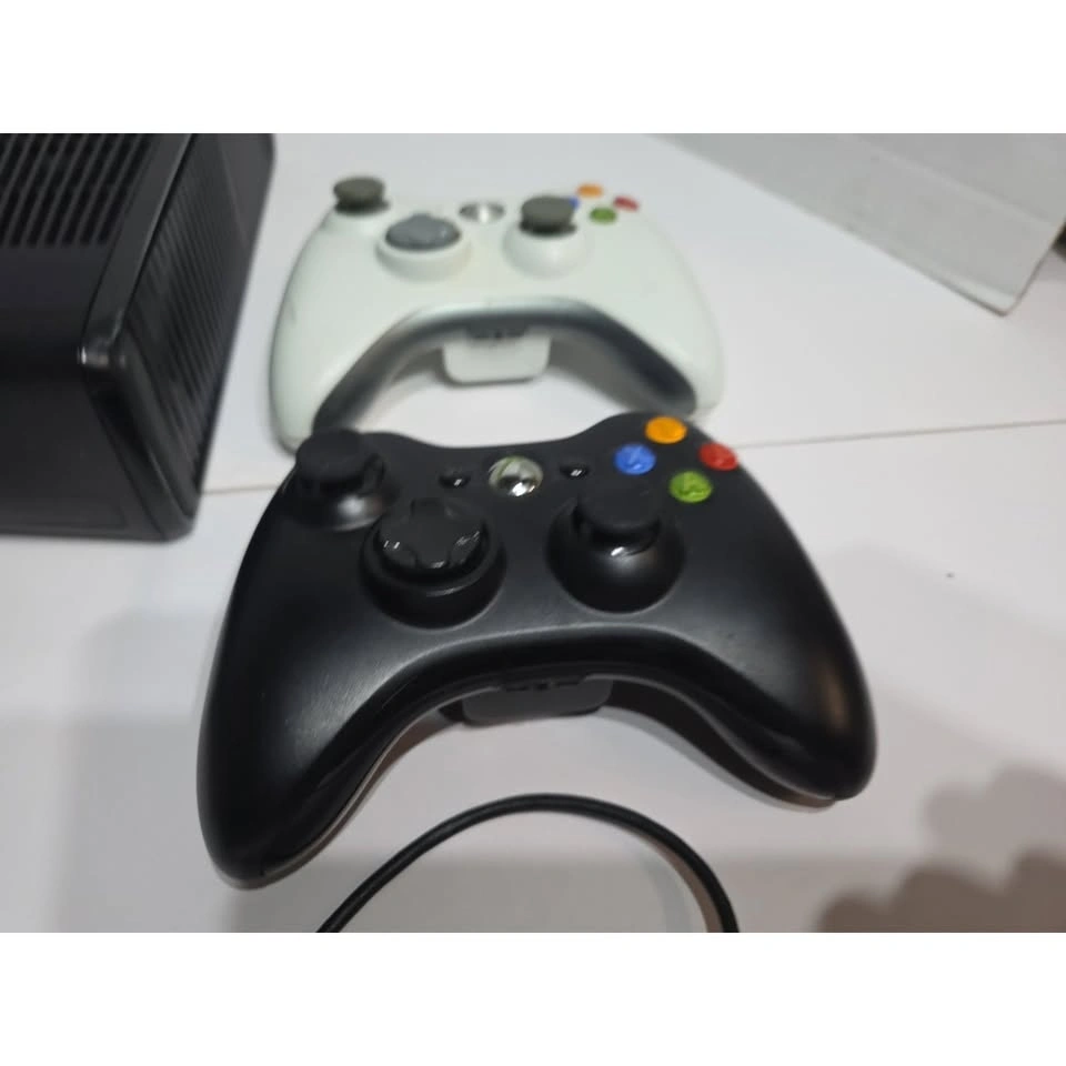 Untested Xbox 360 System Two Controllers And Wireless Network Ad - photo 3