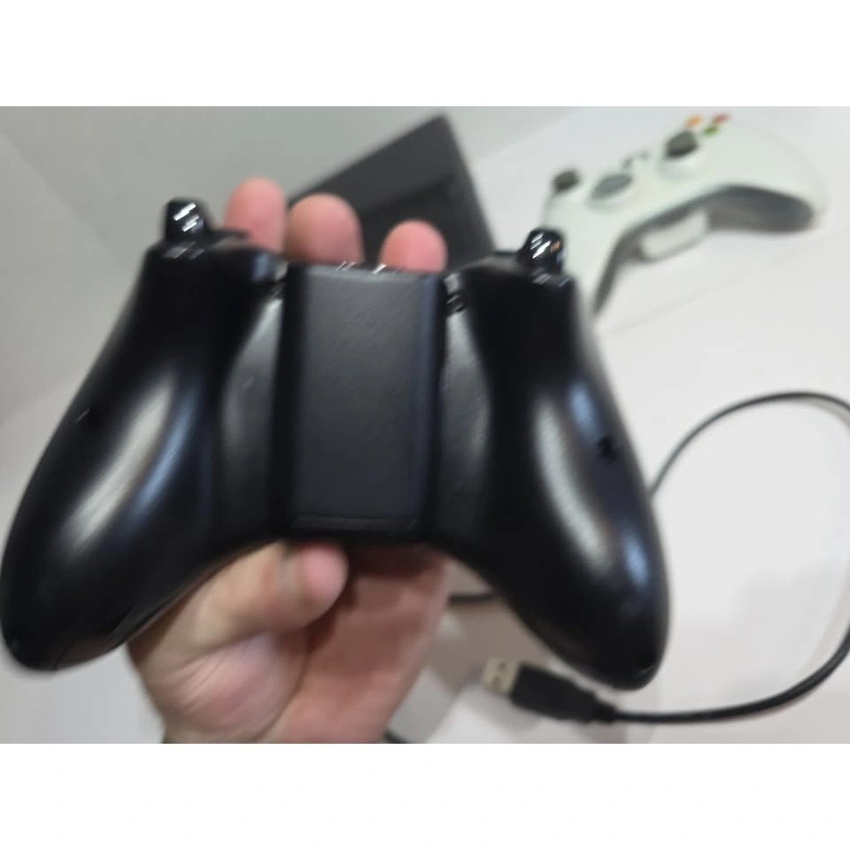 Untested Xbox 360 System Two Controllers And Wireless Network Ad - photo 4
