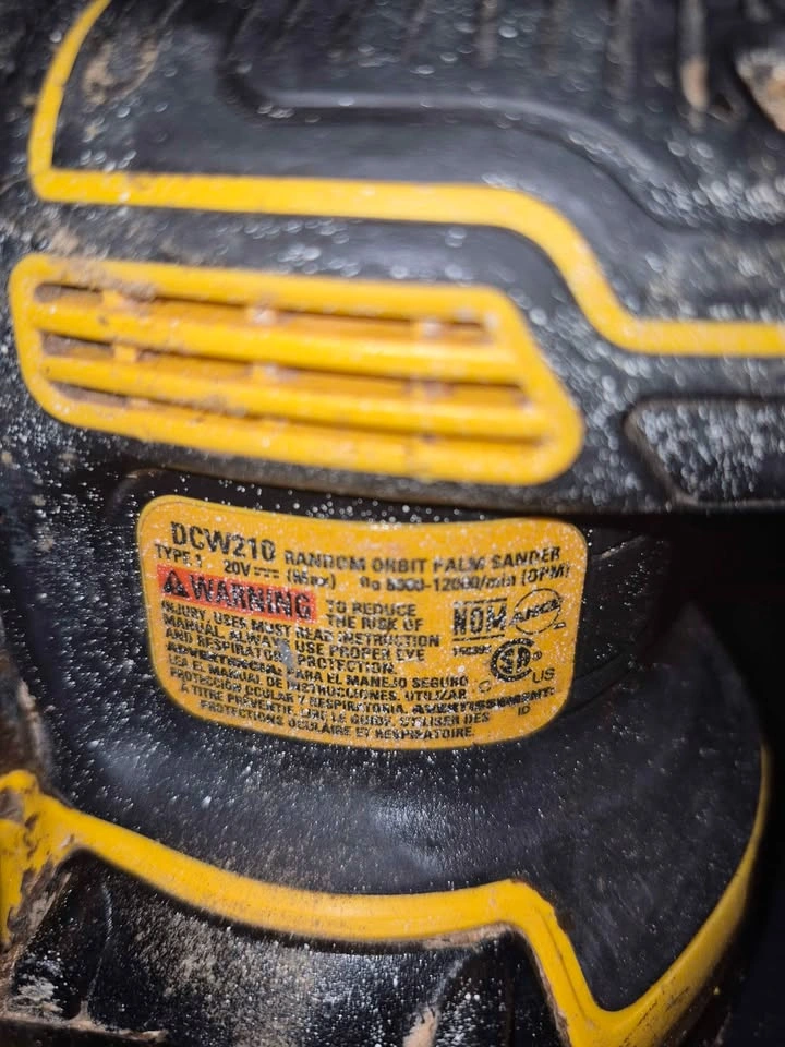 DEWALT 20V MAX XR Brushless 5 inch Random Orbital Sander - photo 3