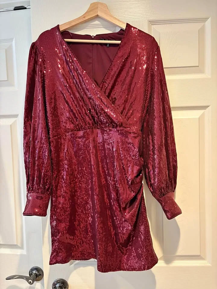 Red Party Dress thumbnail