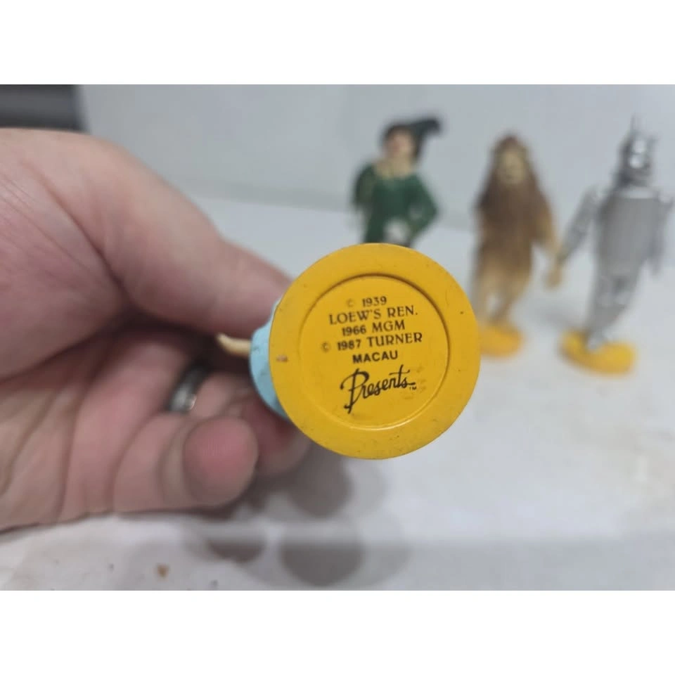 Vintage Wizard Of Oz Loew’s Ren MGM Figures Set Of 4 - photo 5