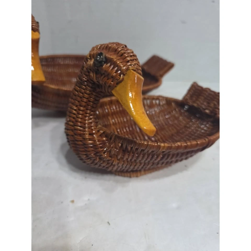 Lot Of 3 Vintage DUCK SHAPED RATTAN WICKER BASKET With Wooden Be - photo 5