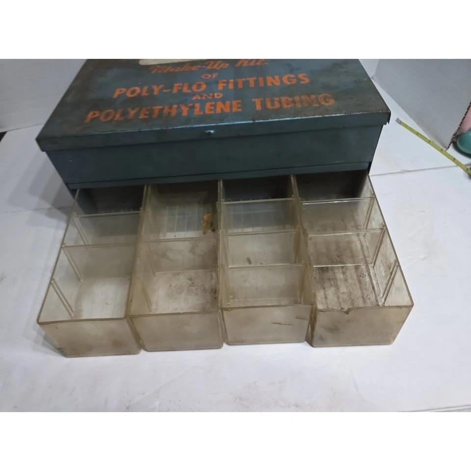 Vintage Imperial Brass Fittings Metal Display Case - photo 3