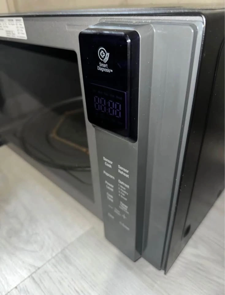 Countertop microwave large size ( 1.5 cu.ft. Black glass) - photo 3