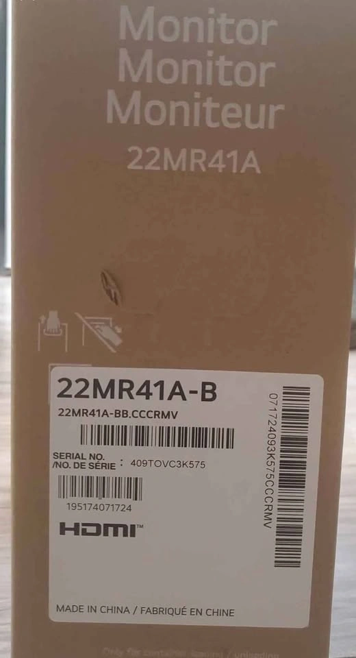 LG 21.5" Monitor - photo 4